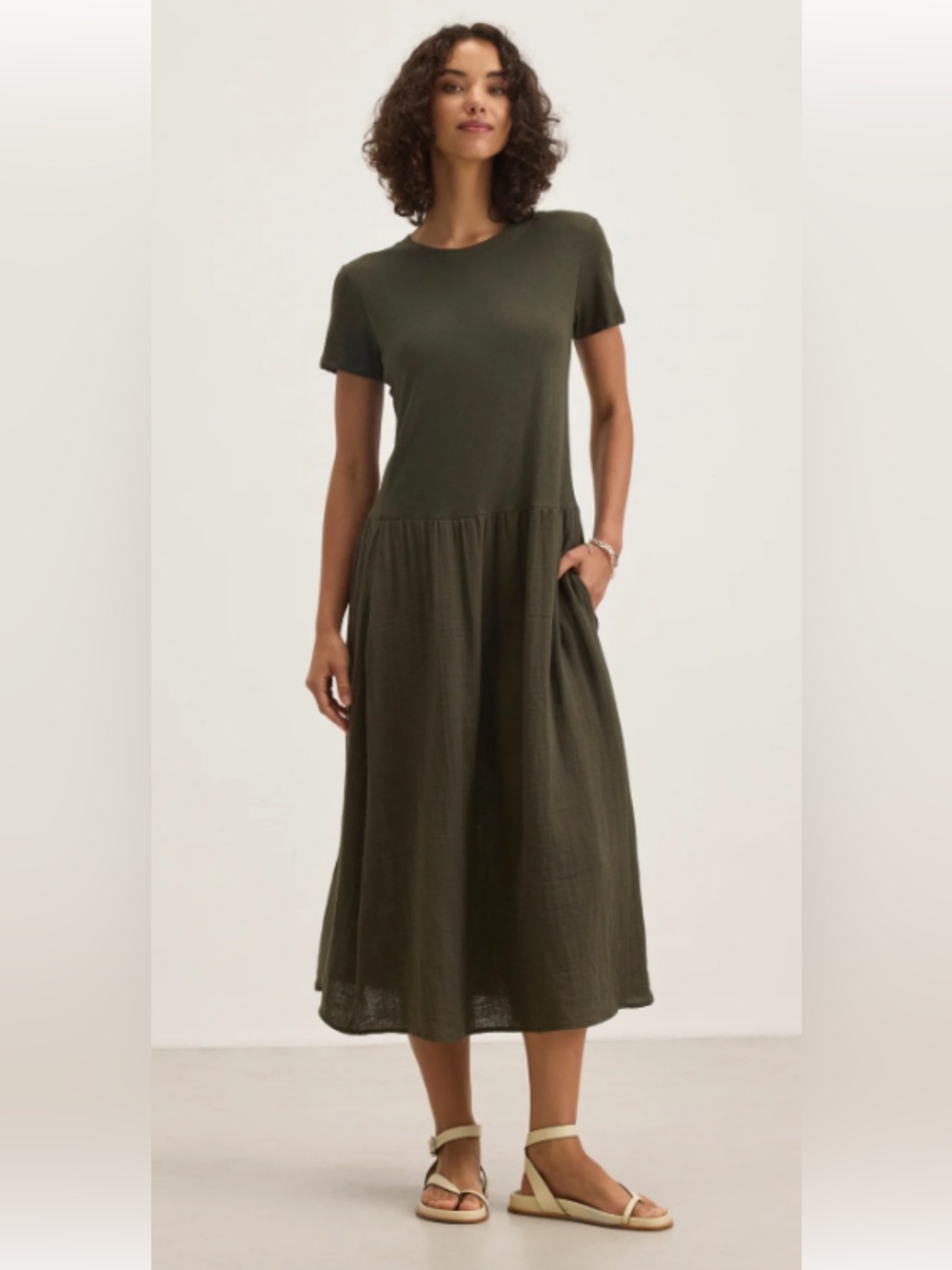 Velvet by Graham and Spencer Olive Short-Sleeve Midi Dress XL